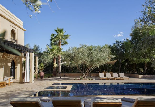 Villa in Marrakech - DAR BANATI