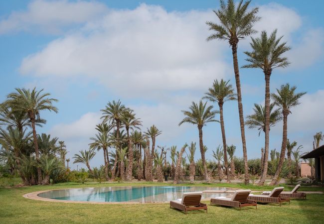 Villa in Marrakech Palmeraie - KERGONDÉ - Private pool, tennis and padel courts