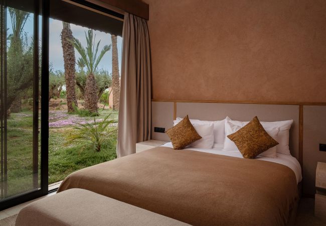 Villa in Marrakech Palmeraie - KERGONDÉ - Private pool, tennis and padel courts