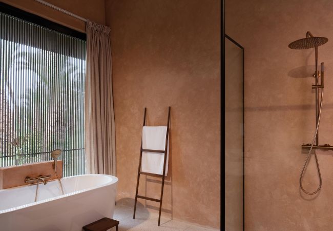 Villa in Marrakech Palmeraie - KERGONDÉ - Private pool, tennis and padel courts