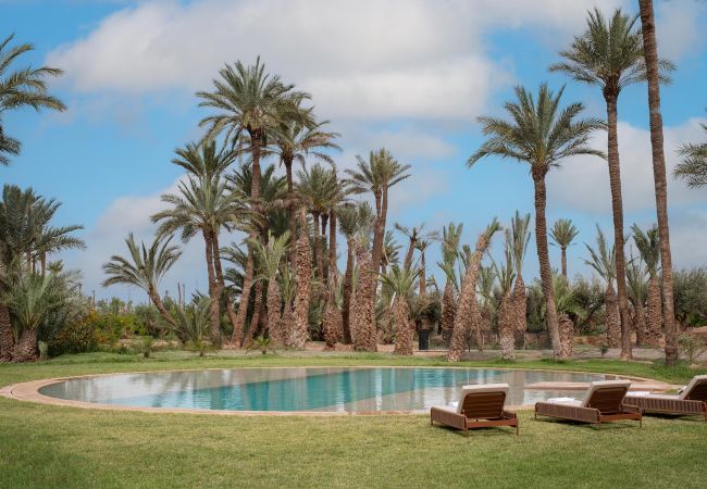 Villa in Marrakech Palmeraie - KERGONDÉ - Private pool, tennis and padel courts