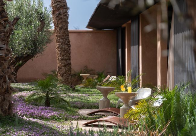 Villa in Marrakech Palmeraie - KERGONDÉ - Private pool, tennis and padel courts