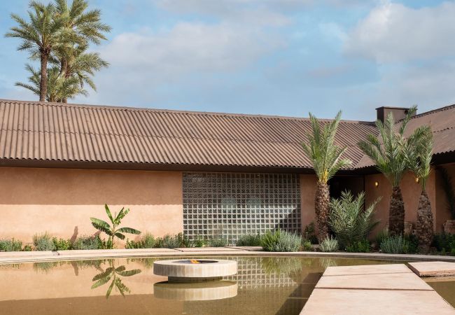 Villa in Marrakech Palmeraie - KERGONDÉ - Private pool, tennis and padel courts