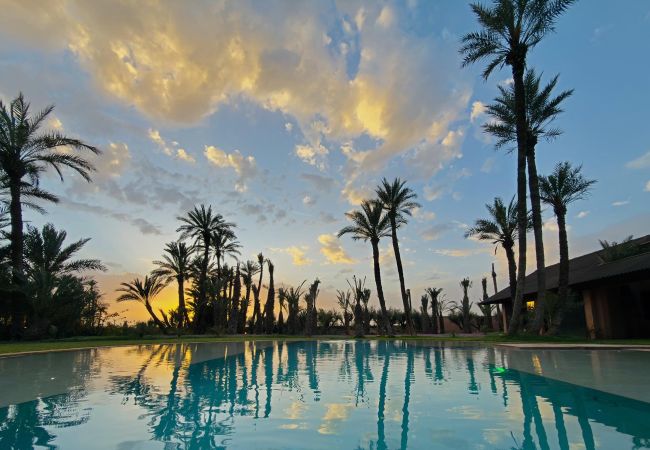 Villa in Marrakech Palmeraie - KERGONDÉ - Private pool, tennis and padel courts