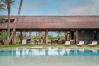 Villa in Marrakech Palmeraie - KERGONDÉ - Private pool, tennis and padel courts